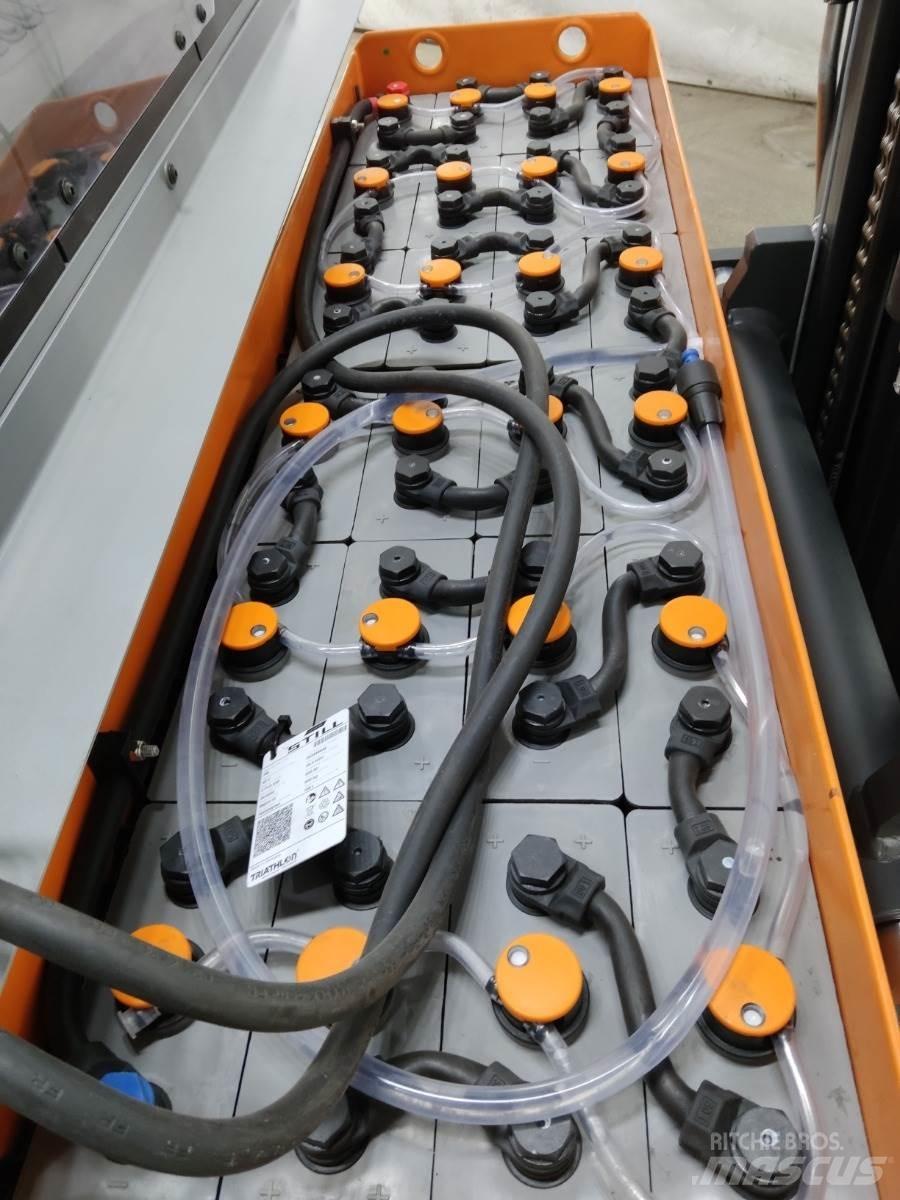 Still FM-X17 Reachtruck voor hoog niveau