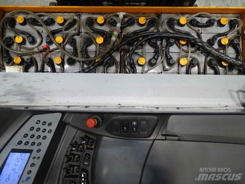 Still FM-X17 Reachtruck voor hoog niveau