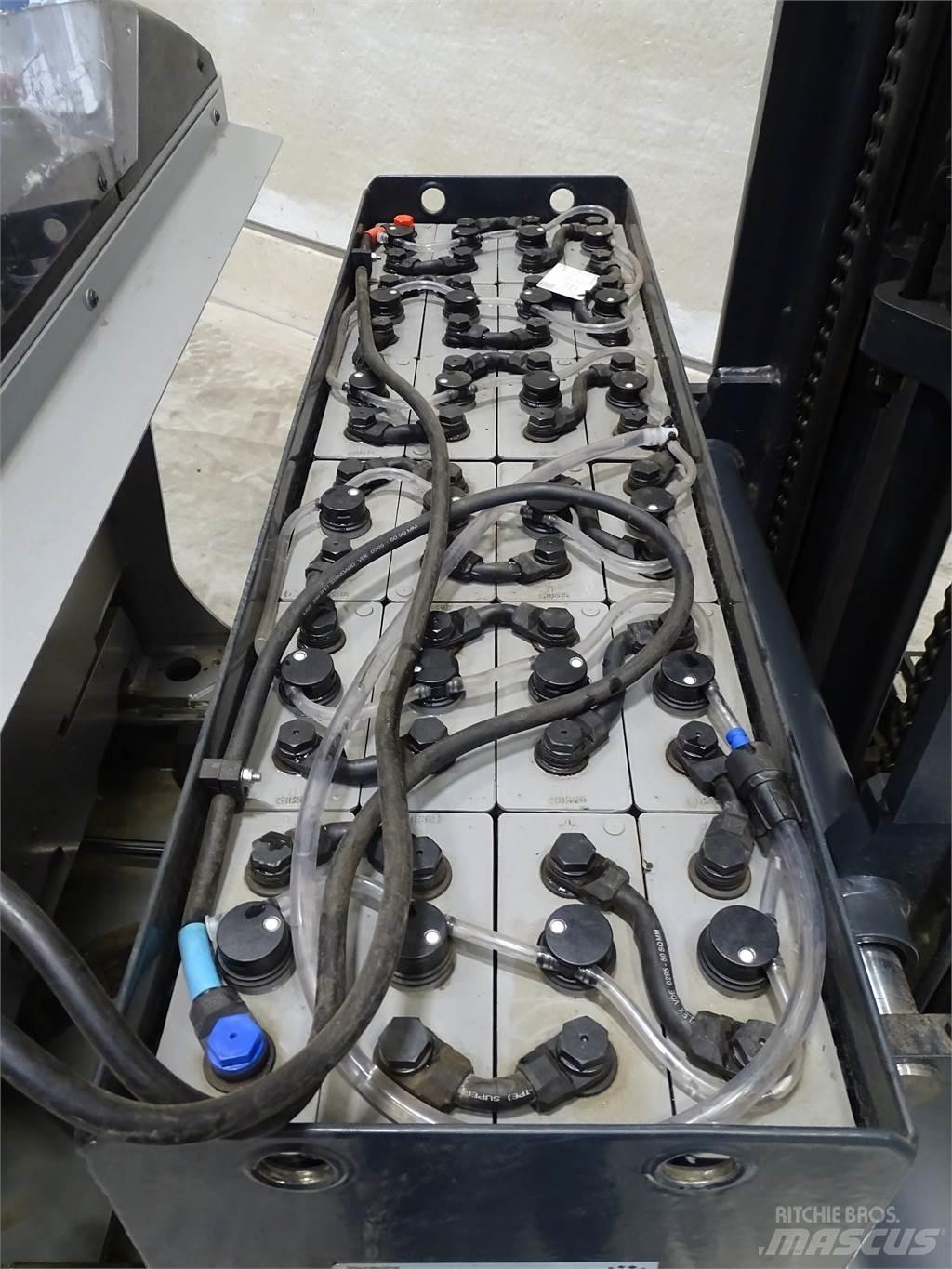 Still FM-X17 Reachtruck voor hoog niveau