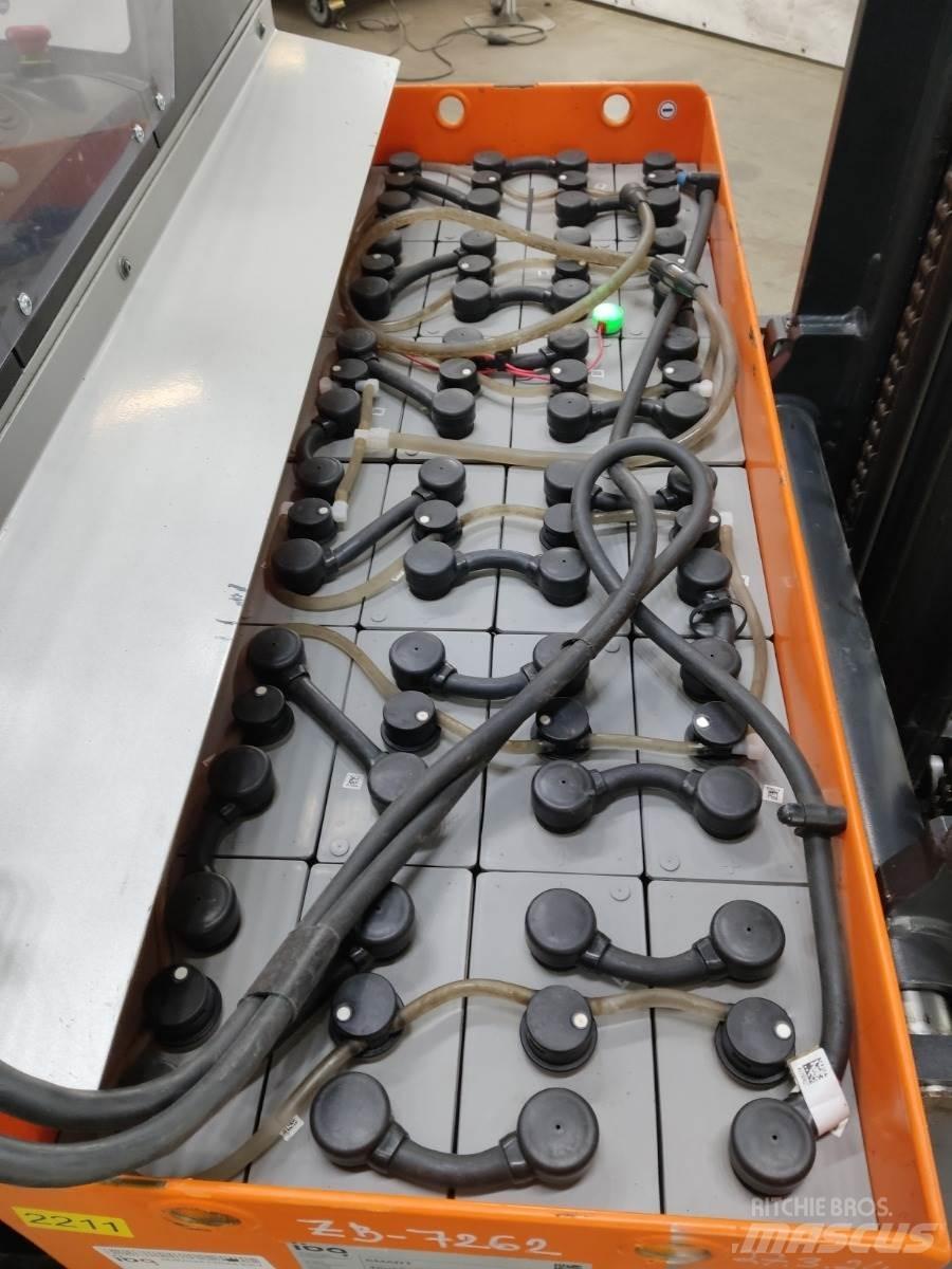Still FM-X17 Reachtruck voor hoog niveau