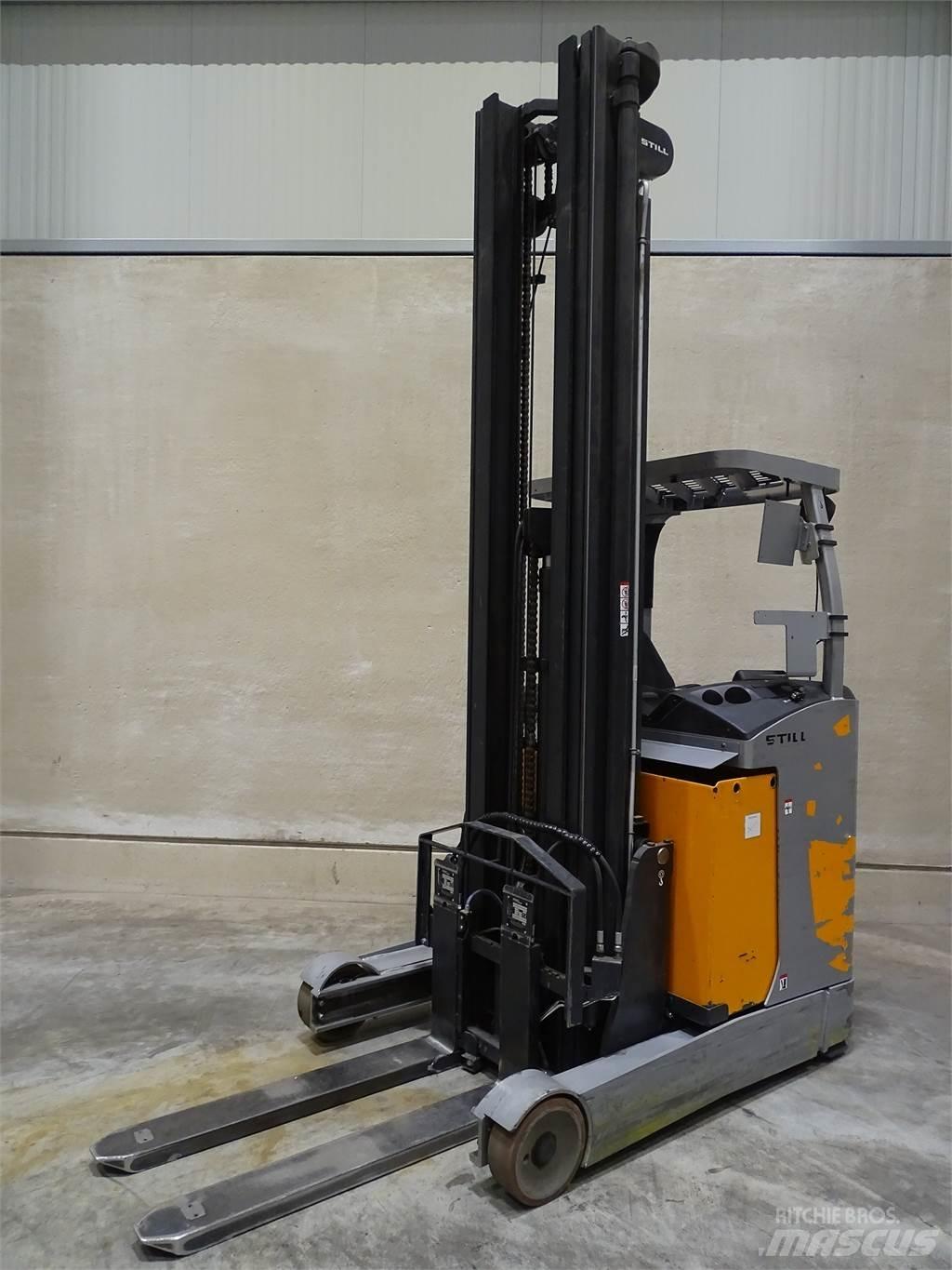 Still FM-X17 Reachtruck voor hoog niveau