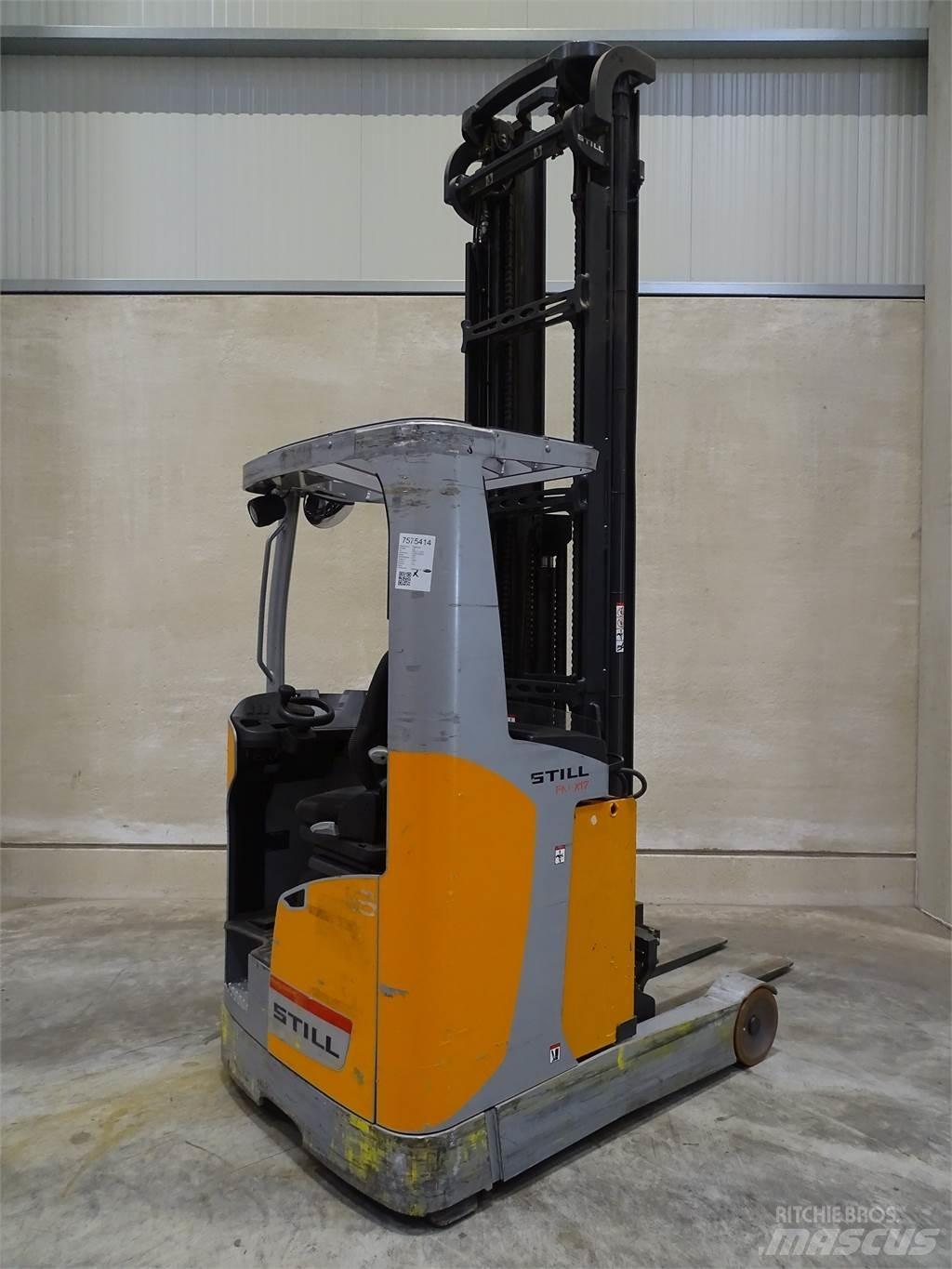 Still FM-X17 Reachtruck voor hoog niveau