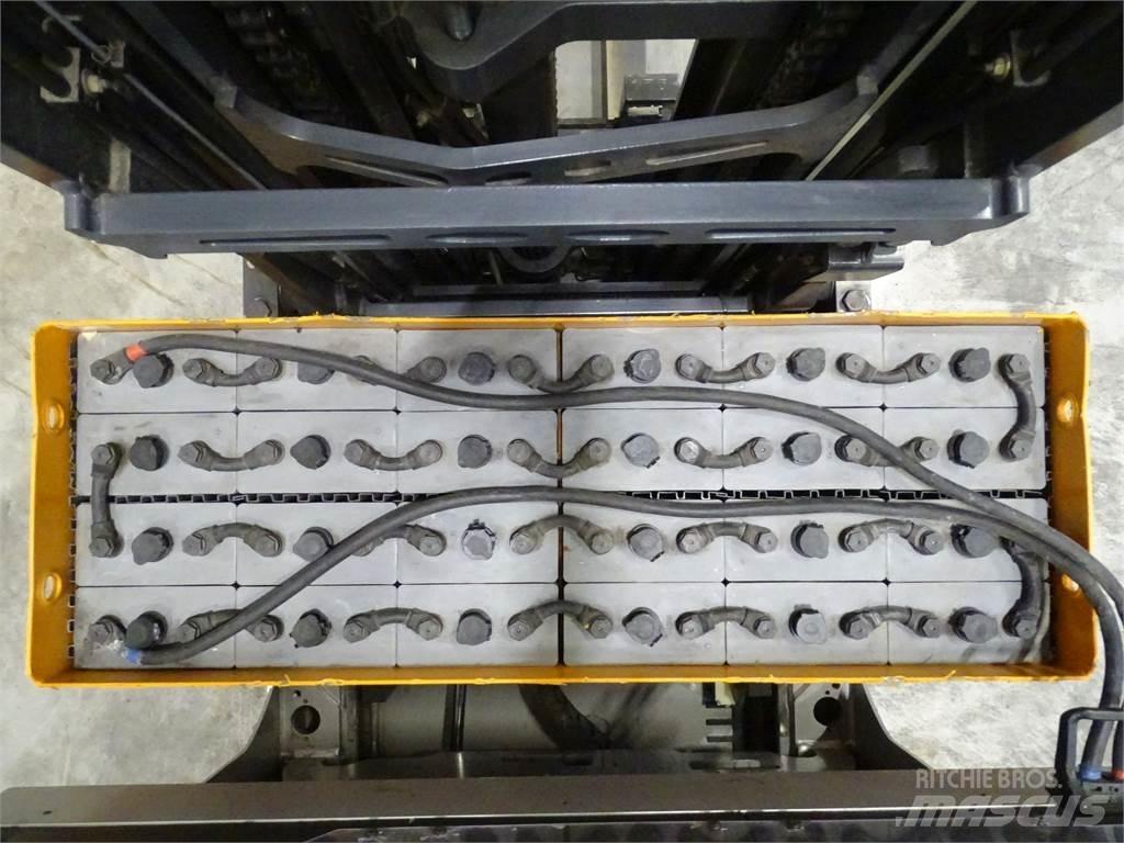 Still FM-X17 Reachtruck voor hoog niveau