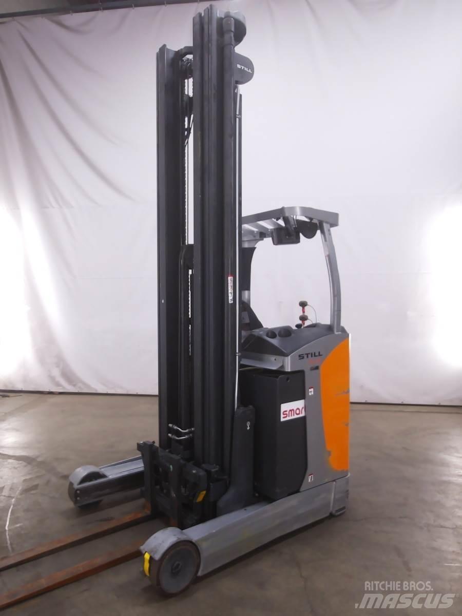 Still FM-X17 Reachtruck voor hoog niveau
