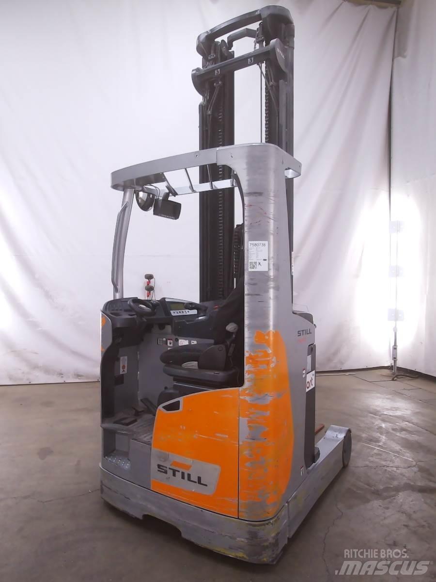 Still FM-X17 Reachtruck voor hoog niveau