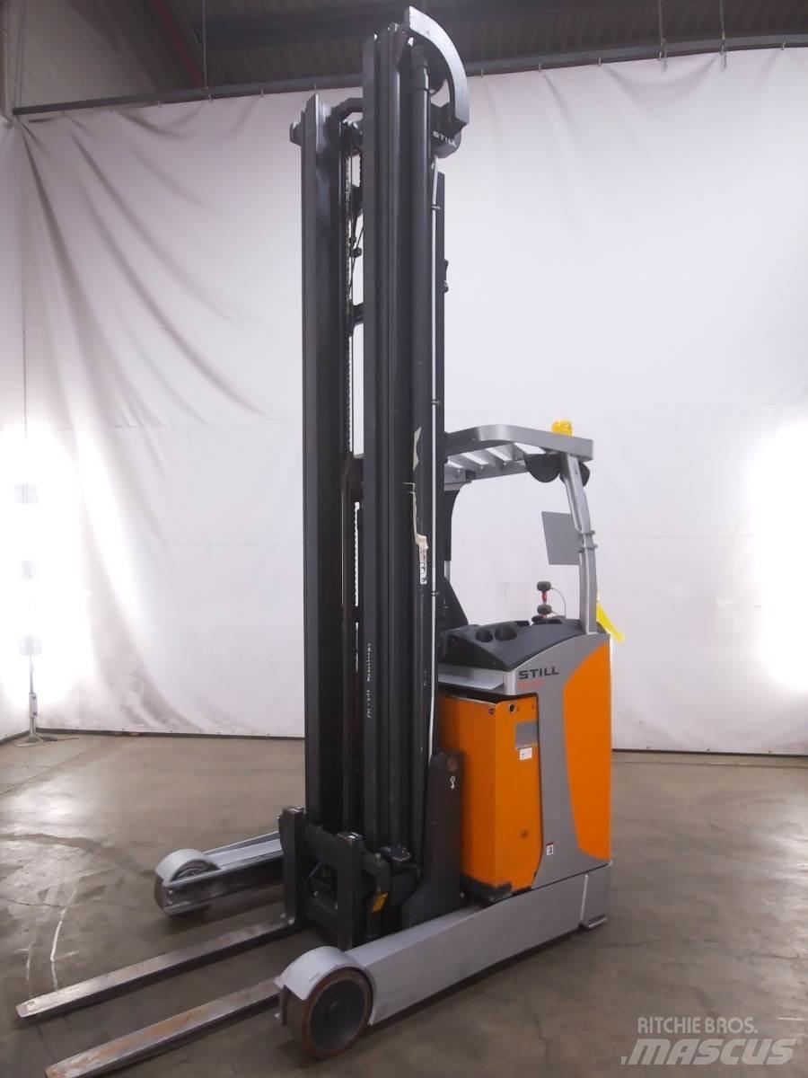 Still FM-X17 Reachtruck voor hoog niveau