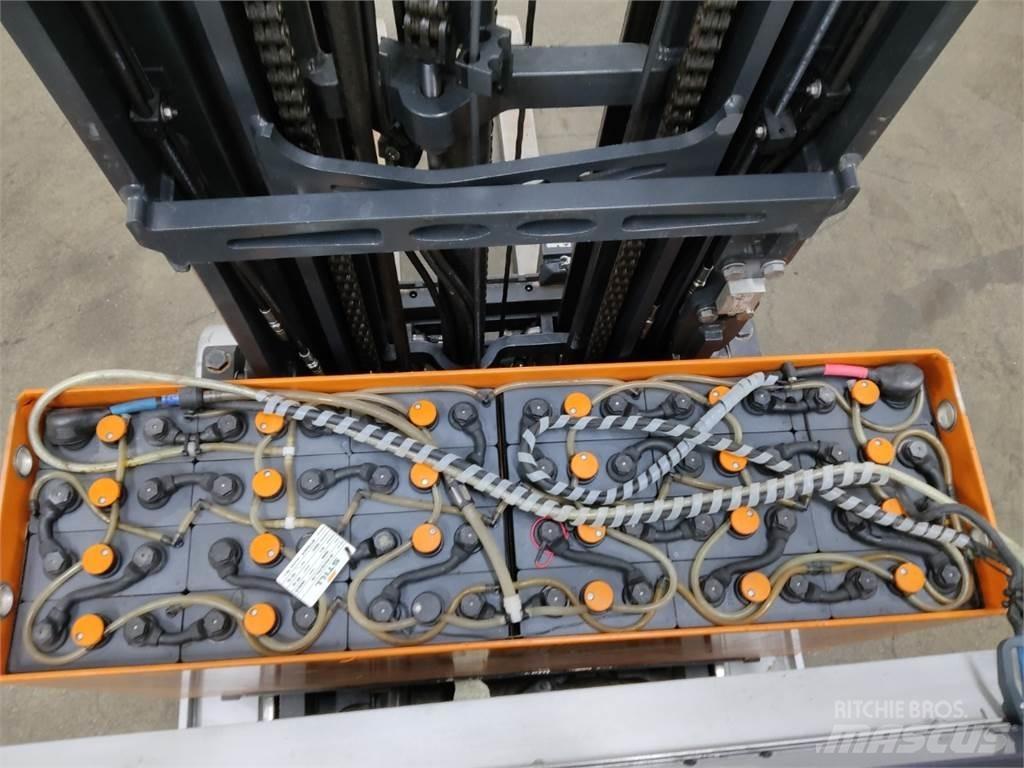 Still FM-X17 Reachtruck voor hoog niveau