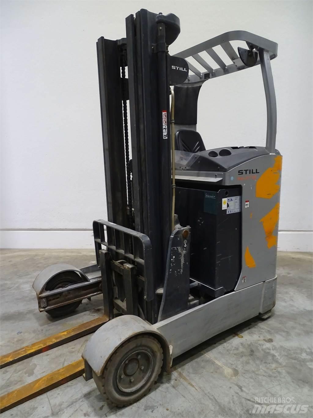 Still FM-X17SE Reachtruck voor hoog niveau