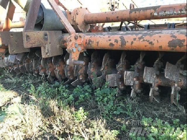 Howard HR3M Cultivatoren