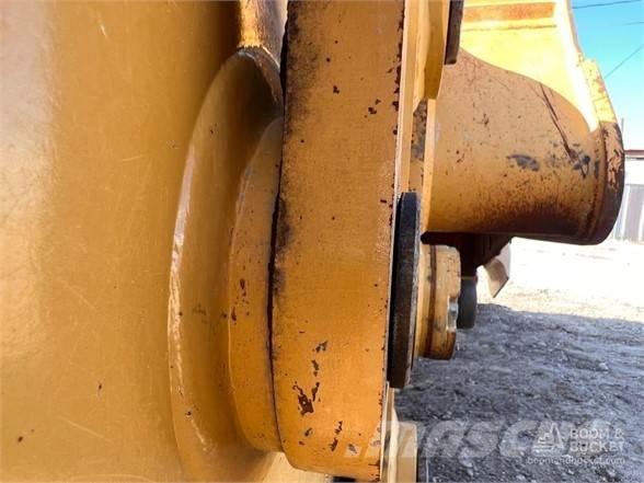 CAT 320 Rupsgraafmachines