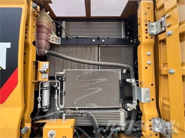 CAT 320 Rupsgraafmachines