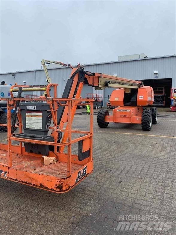 JLG 660SJ Telescoophoogwerkers