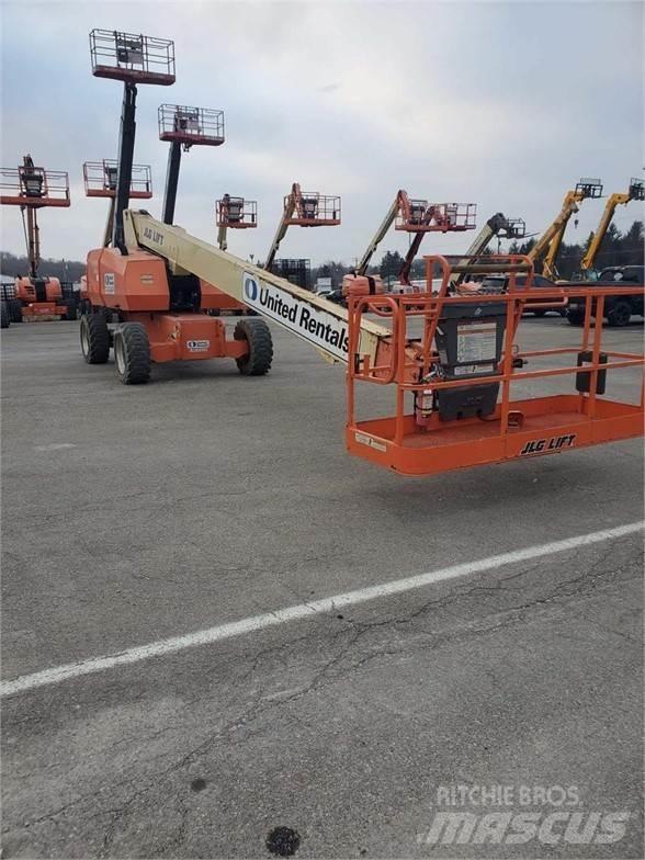 JLG 800S Telescoophoogwerkers