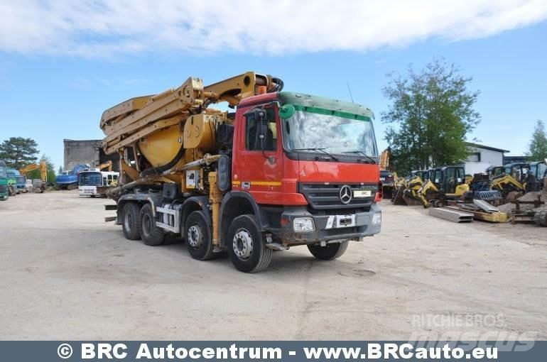 Mercedes-Benz 4144 Betonmixers en pompen