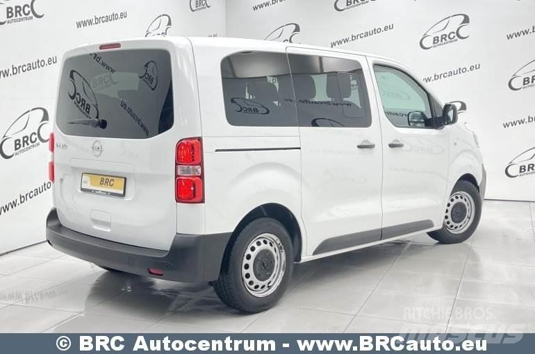 Opel Vivaro Minibussen