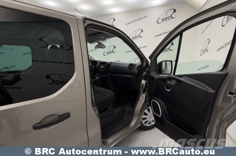 Renault Trafic Minibussen