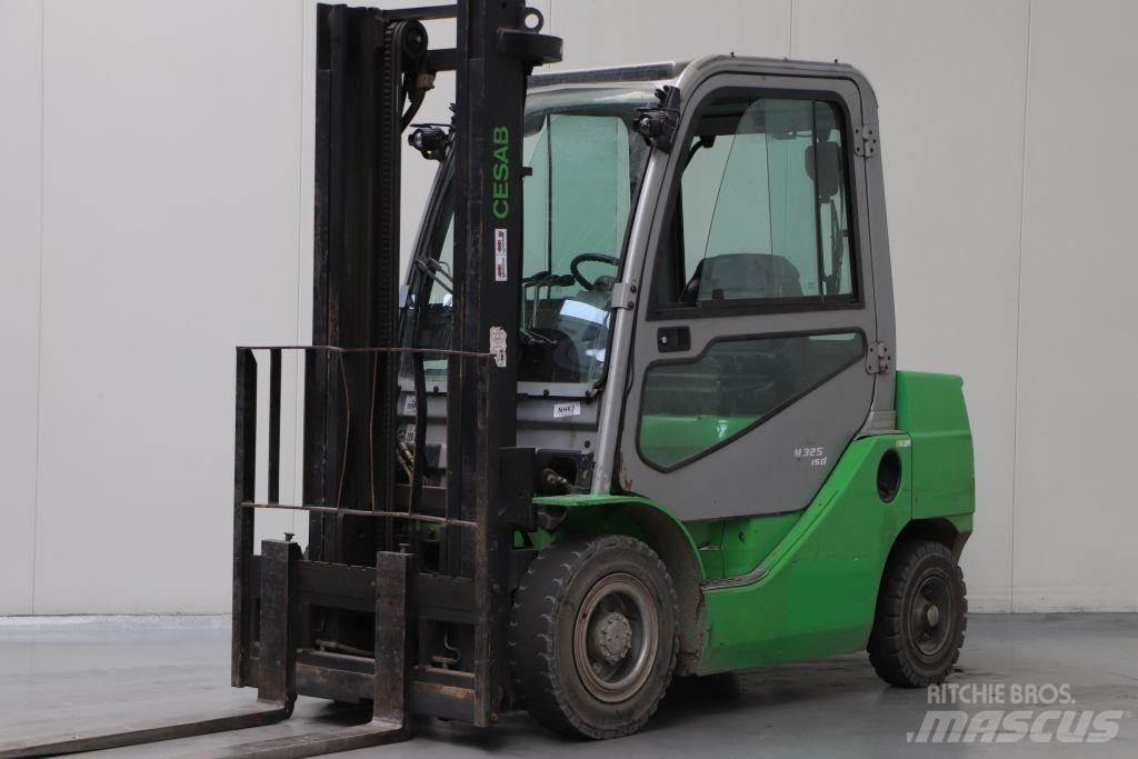 Cesab M325D Diesel heftrucks