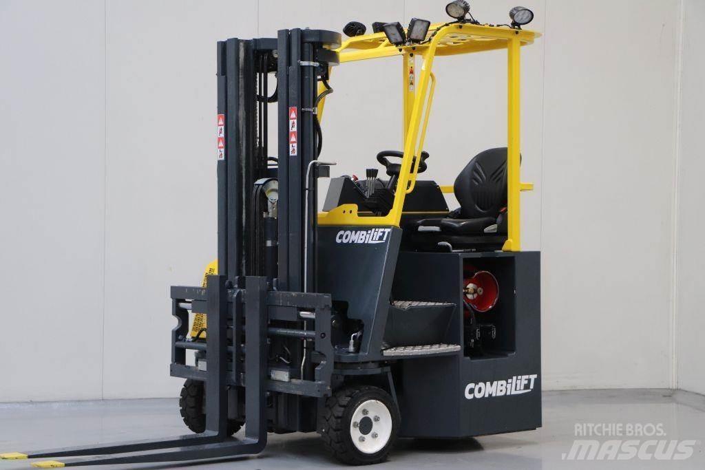 Combilift CB3000 Zijlader