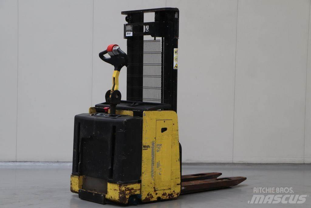 Hyster S1.2S-30 IL Stapelaar meeloop