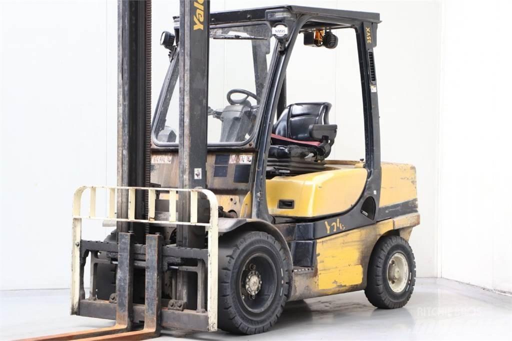 Yale GDP35VX Diesel heftrucks