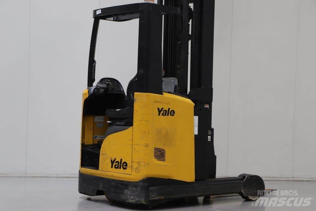 Yale MR20HD Reachtruck voor hoog niveau