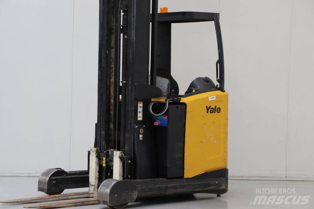 Yale MR20HD Reachtruck voor hoog niveau