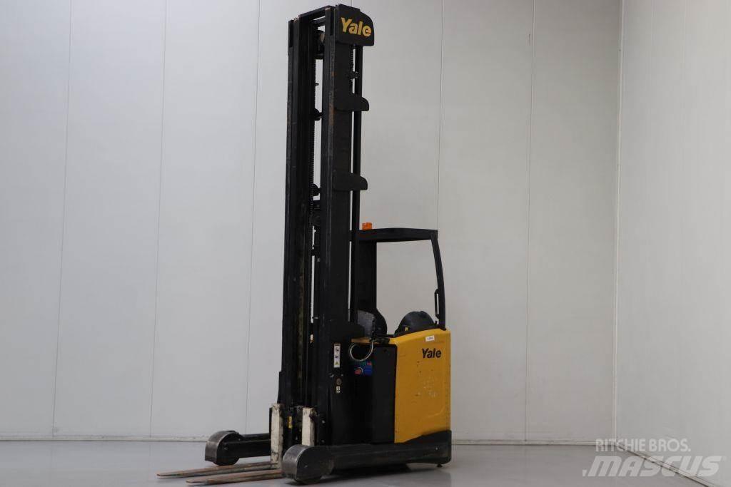 Yale MR20HD Reachtruck voor hoog niveau