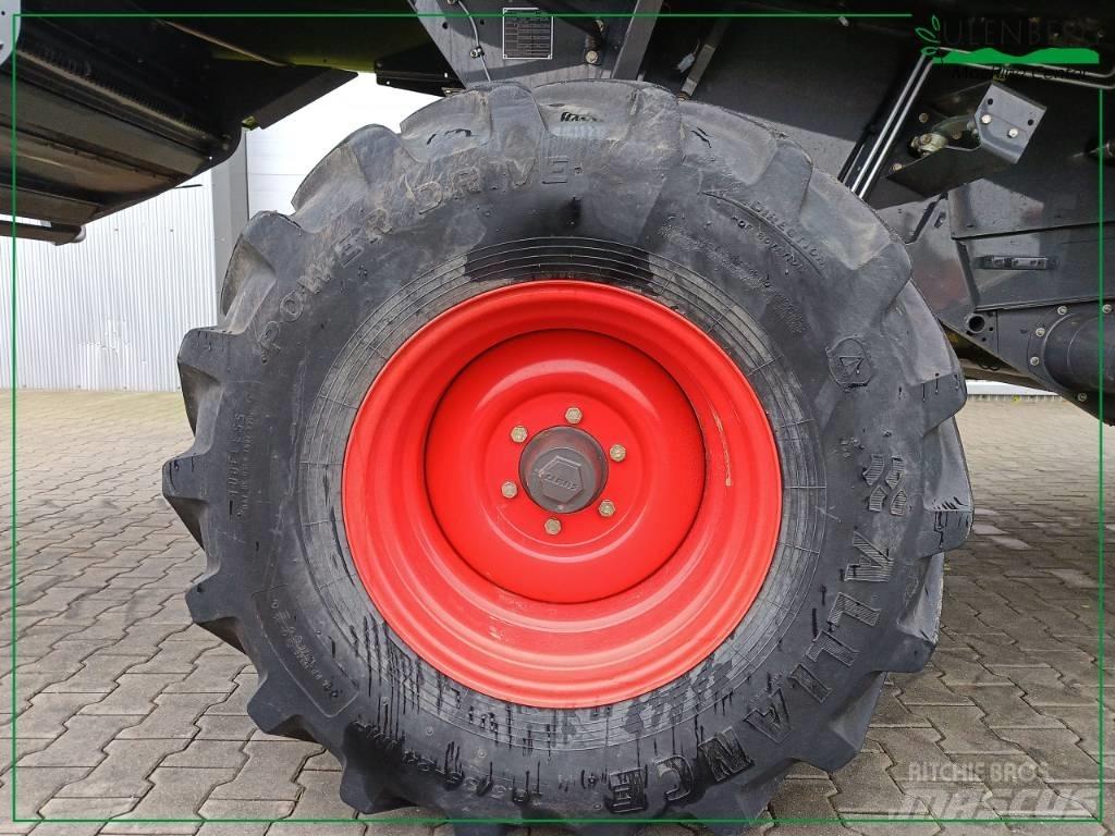 CLAAS Tucano 420 Maaidorsmachines