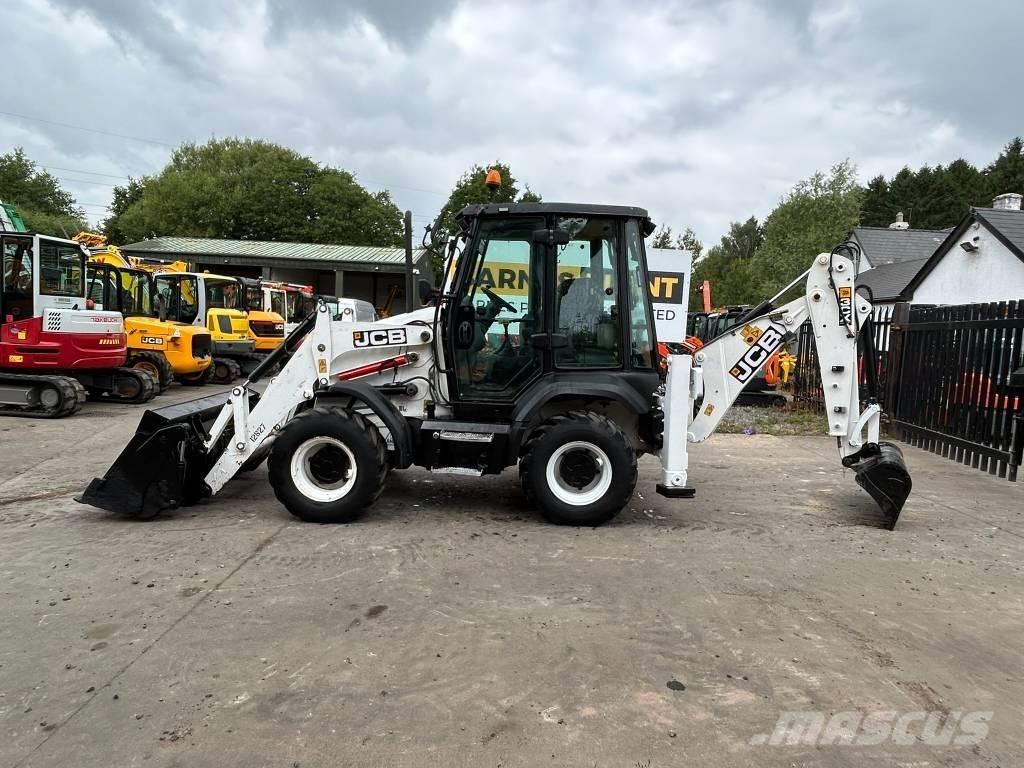JCB 3 CX Graaf-laadcombinaties