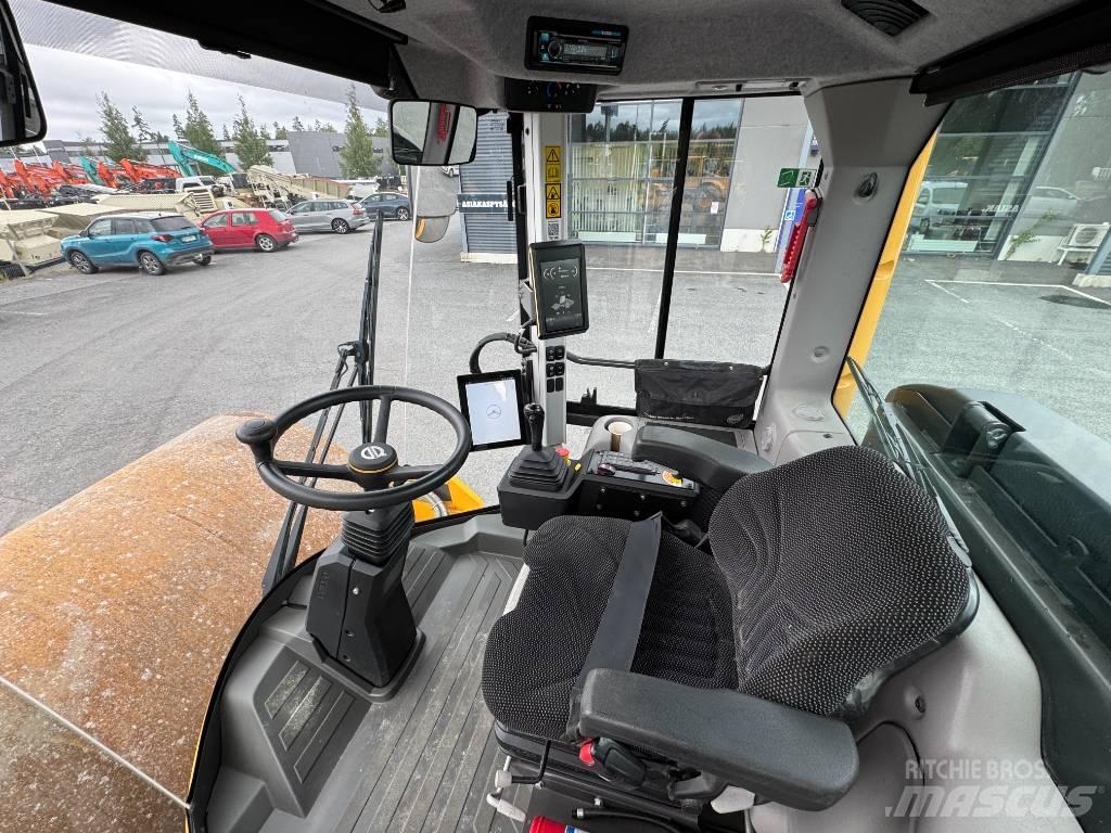 Volvo SD 135 B Trilrolwalsen