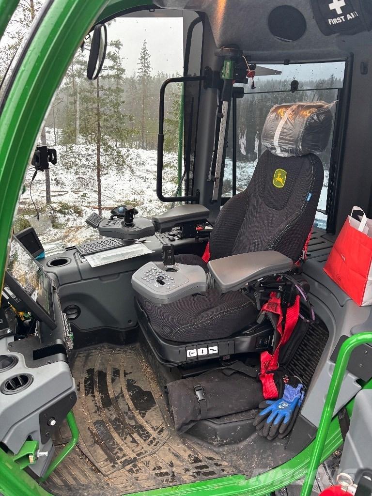 John Deere 1170G Harvesters