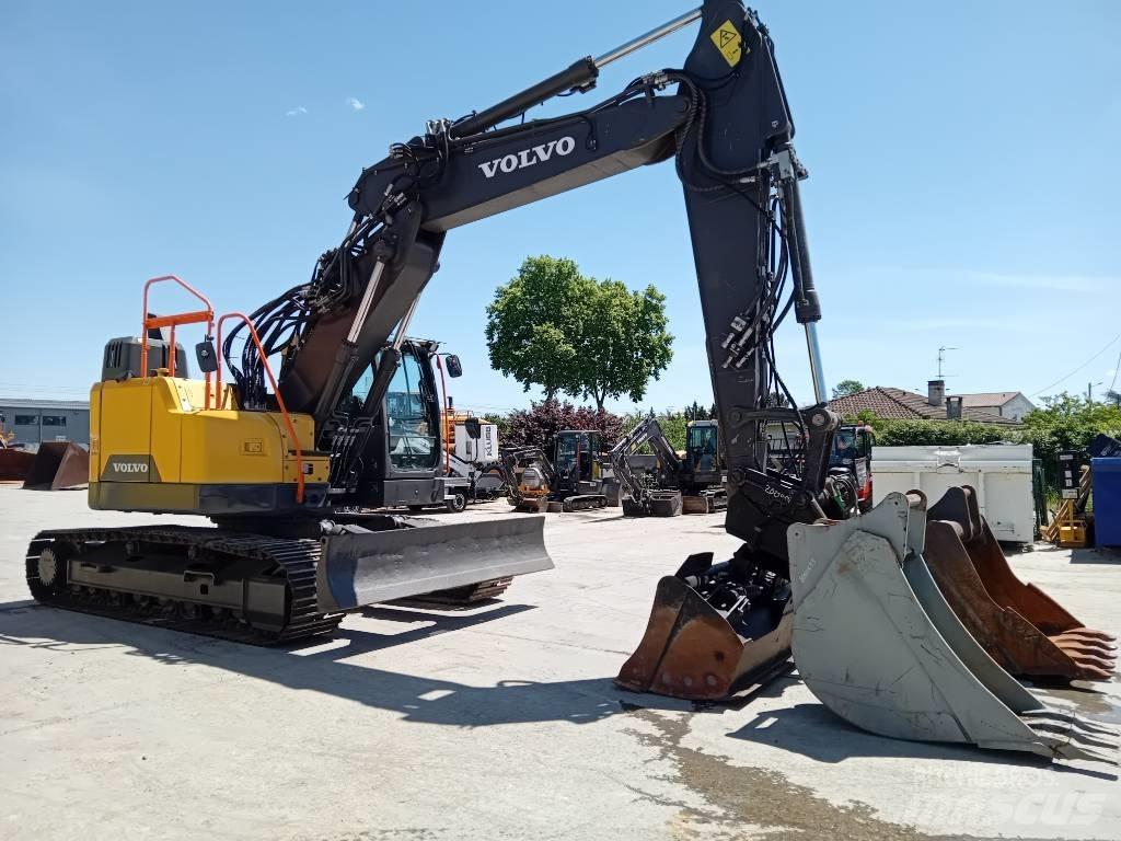 Volvo ECR 235 E Rupsgraafmachines