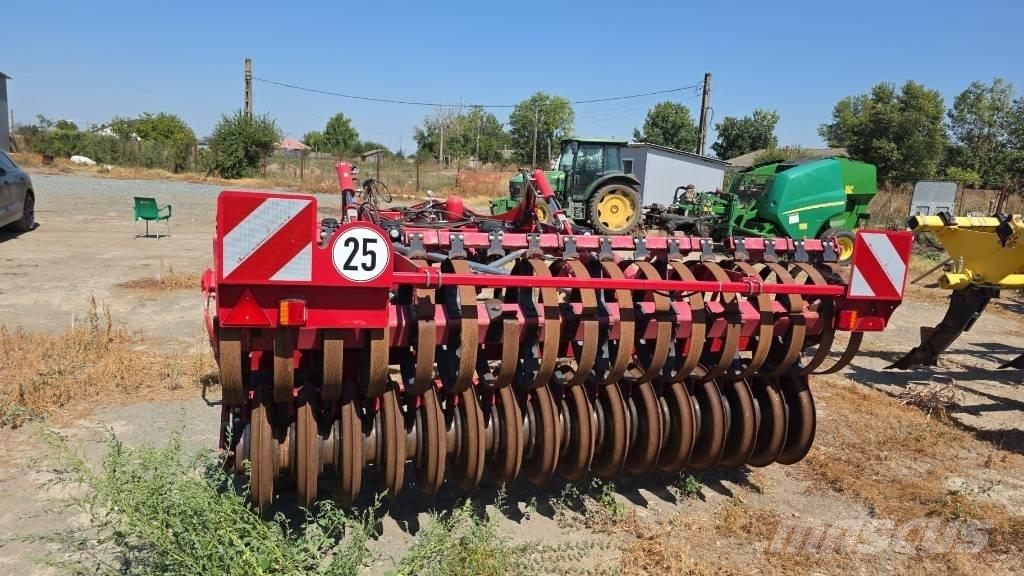 Horsch Tiger 3 MT Cultivatoren