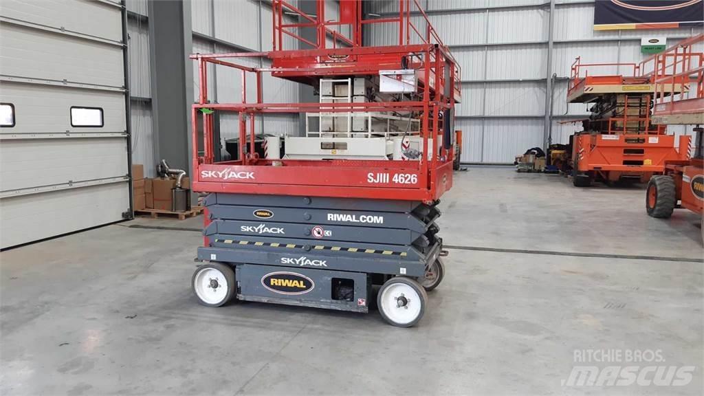 SkyJack SJIII4626 Schaarhoogwerkers