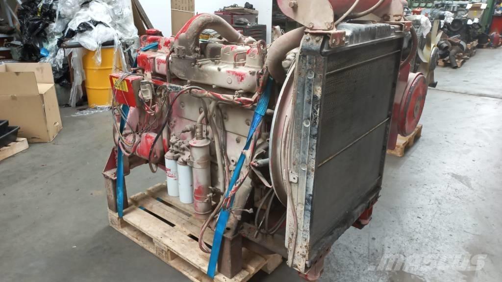 Volvo TD121G Motoren