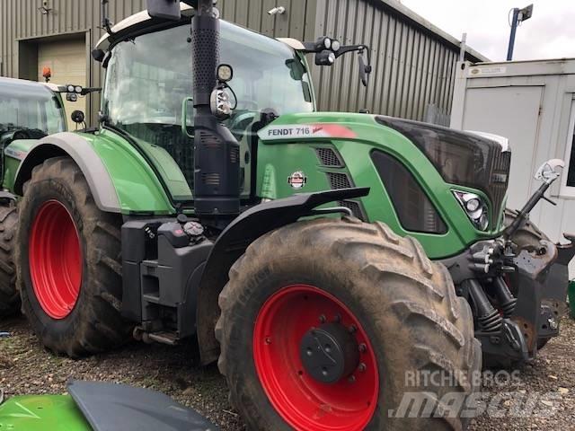 Fendt 716 Profi Plus Tractoren