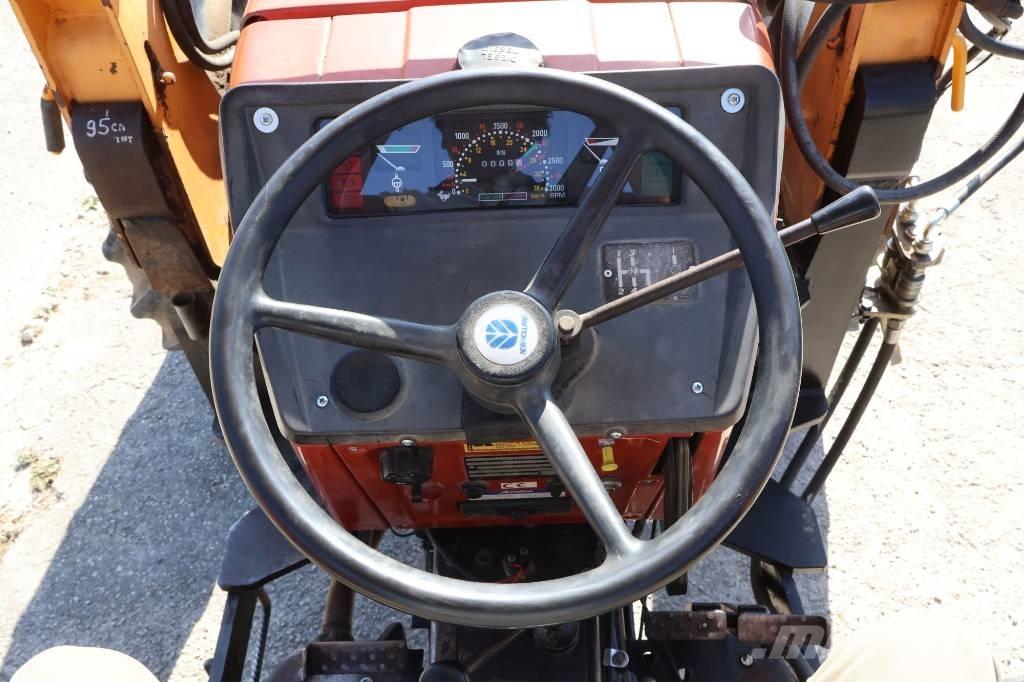 New Holland 70-56 Tractoren