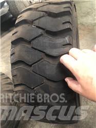 Armour 21x8-9 Banden, wielen en velgen