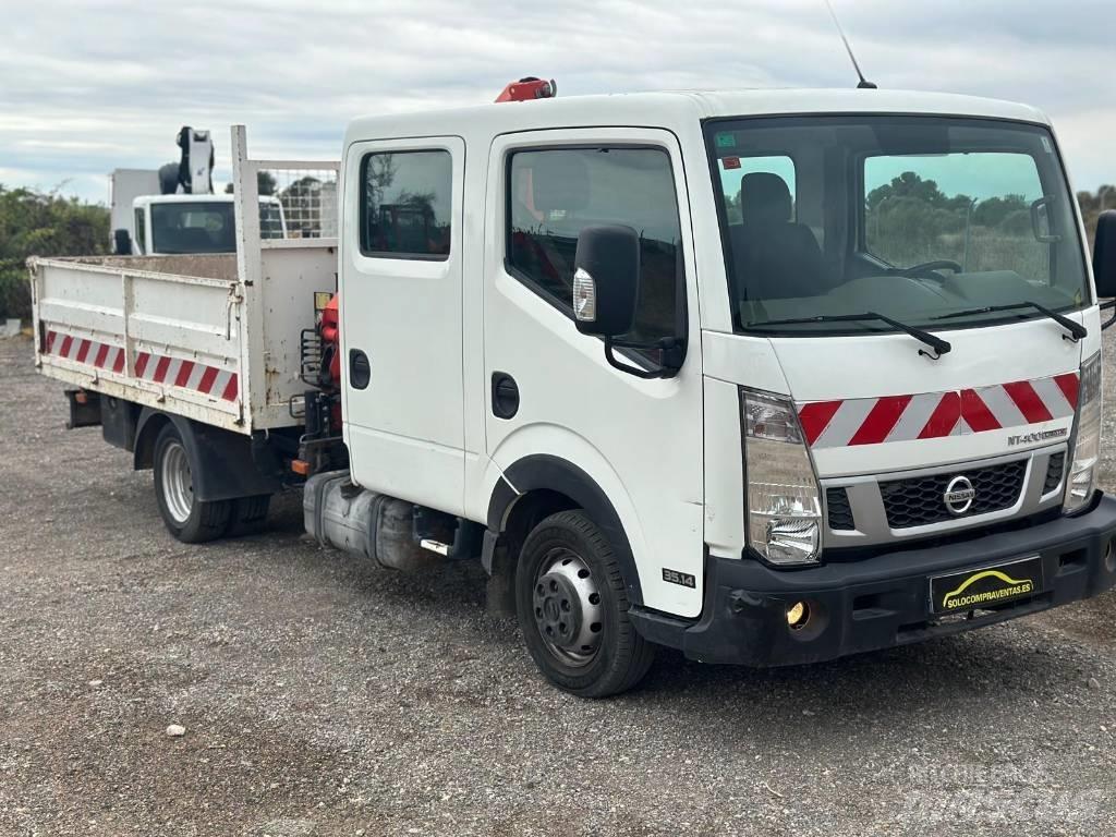 Nissan NT 400 Bestelwagens met open laadbak