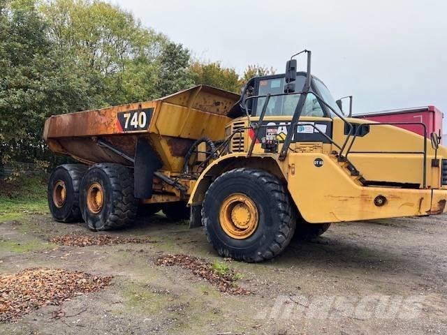 CAT 740 Knik dumptrucks
