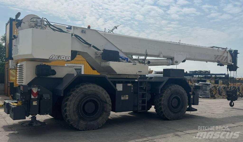 Terex A 600 Ruwterrein kranen