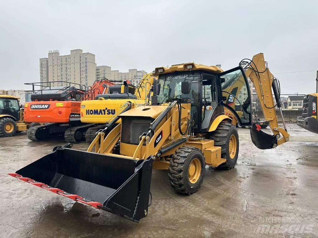 CAT 420 F Graaf-laadcombinaties