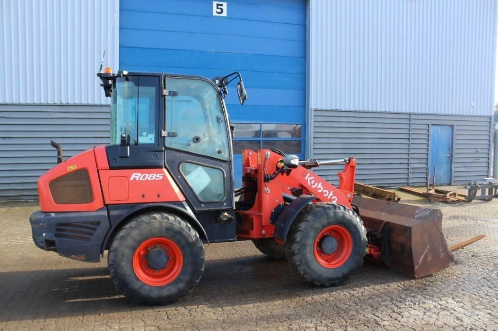Kubota R085 Wielladers