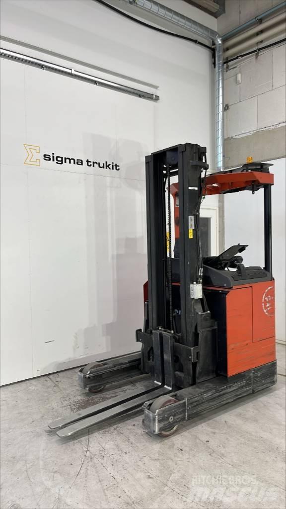 BT RR E 180 Reachtruck voor hoog niveau
