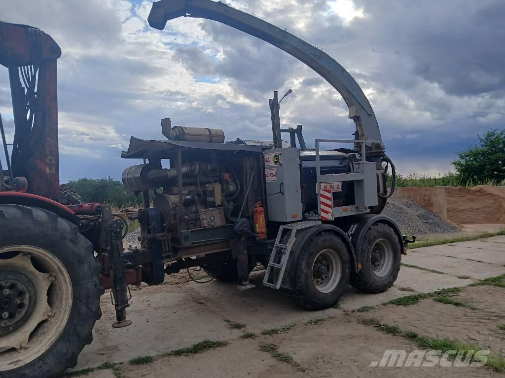 Zetor 10540 Houtversnipperaars