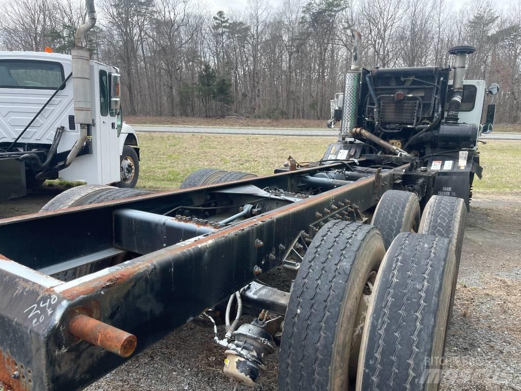 CCC LOW ENTRY Chassis met cabine