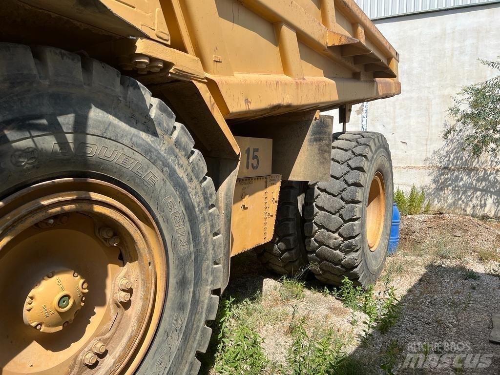 CAT 773 D Starre dumptrucks