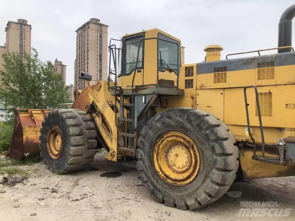 Komatsu WA 600-3 Wielladers
