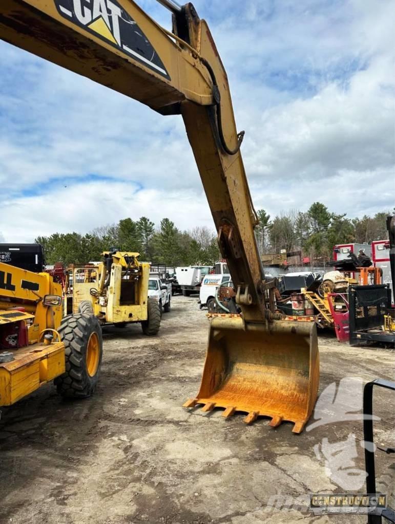 CAT 320 B L Rupsgraafmachines