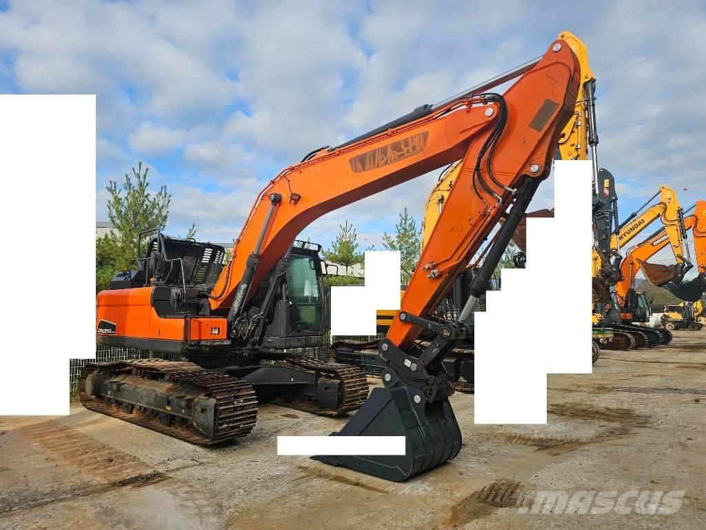 Doosan DX 220LC-5 Midigraafmachines 7t - 12t